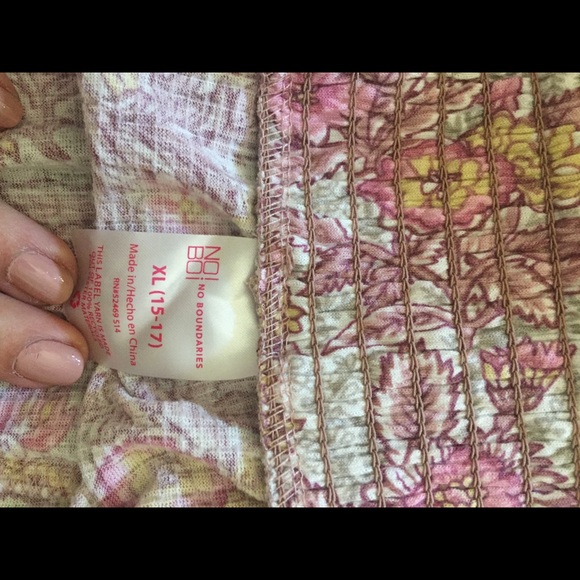 Boho - Picture 3 of 3